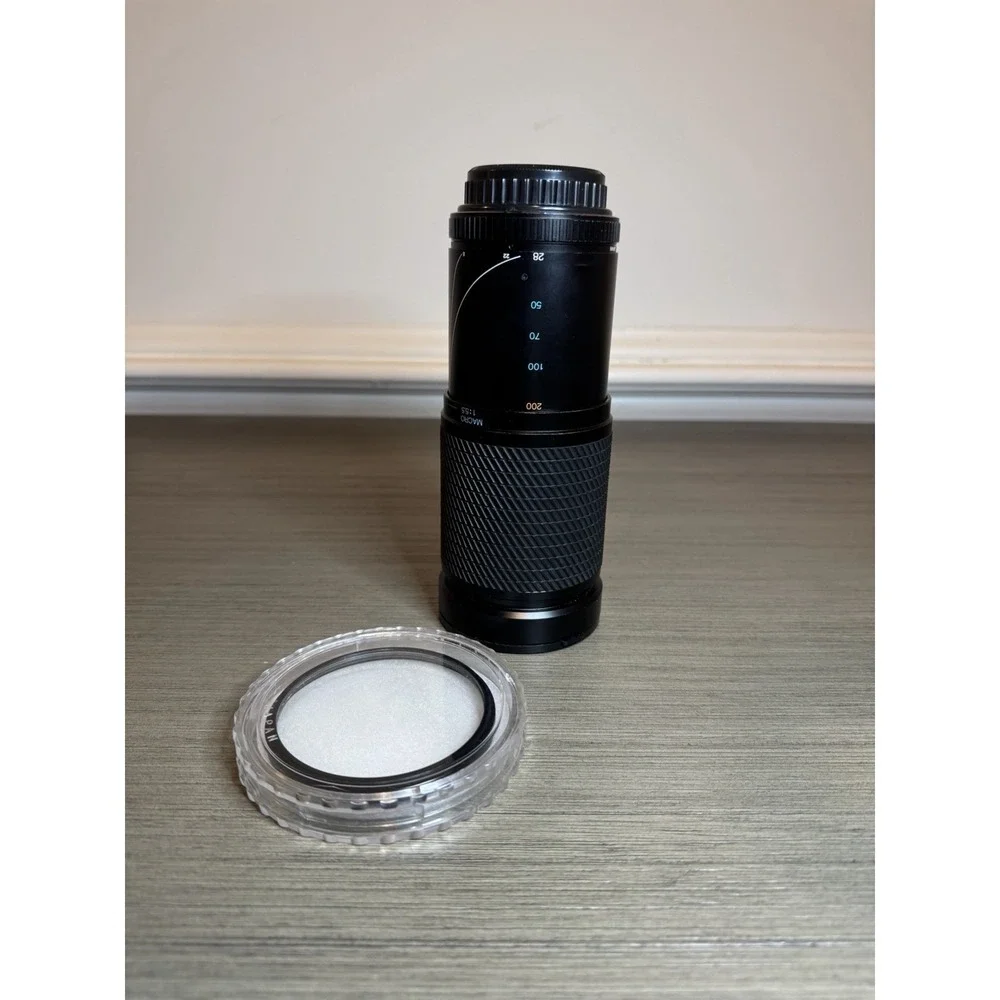 Vintage Tokina SZ-X 28-200mm Manual Focus Zoom Lens Black + 72mm UV Filter